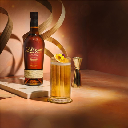 Rum Guatemalteco Invecchiato di Alta Qualità con Confezione Regalo