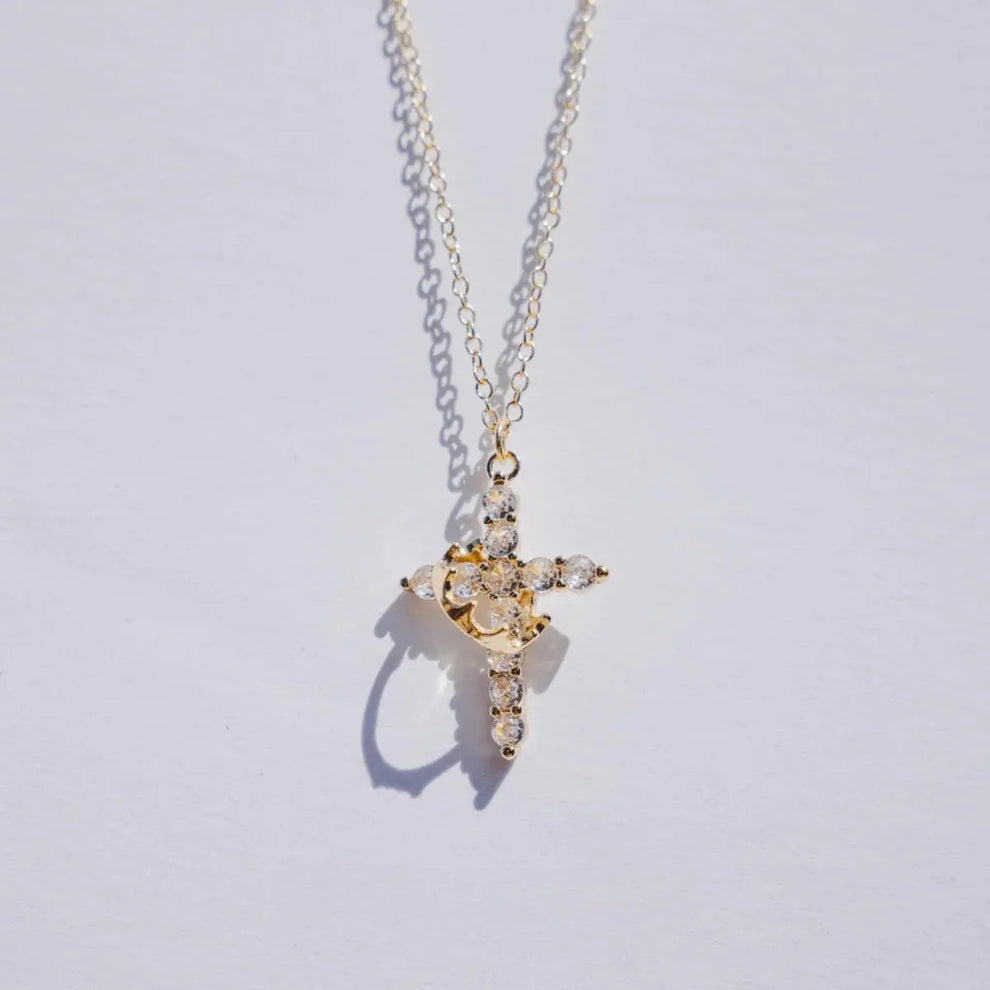 Collana protettiva con croce e corona + Ebook in omaggio